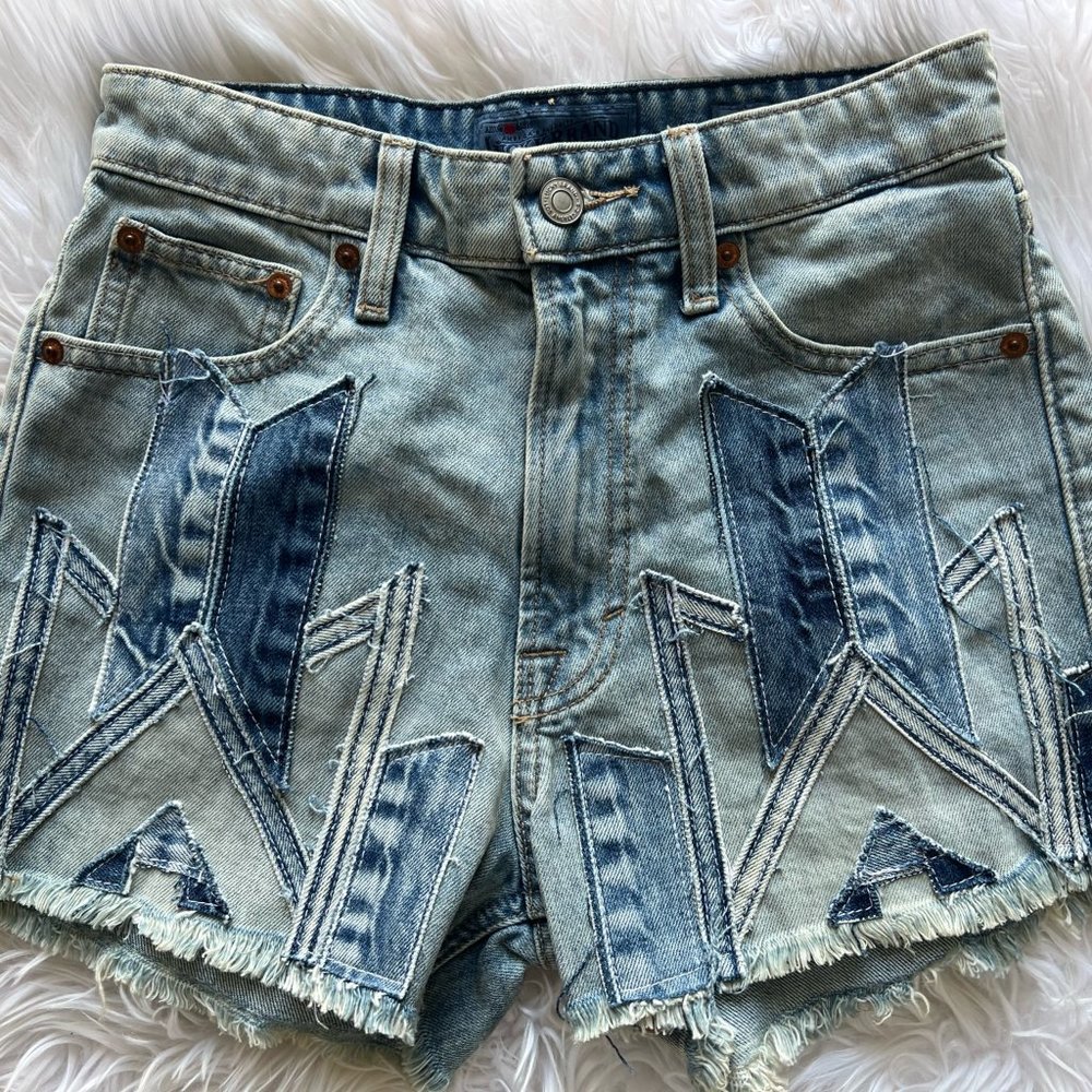 ☀️Summer SALE🌞Lucky Brand Women's Blue High Rise Lucky Pins Jean Short In Motif